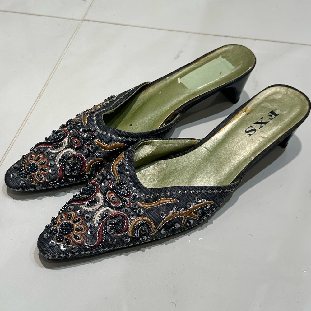 Whimsigoth embroidered mule heels 37